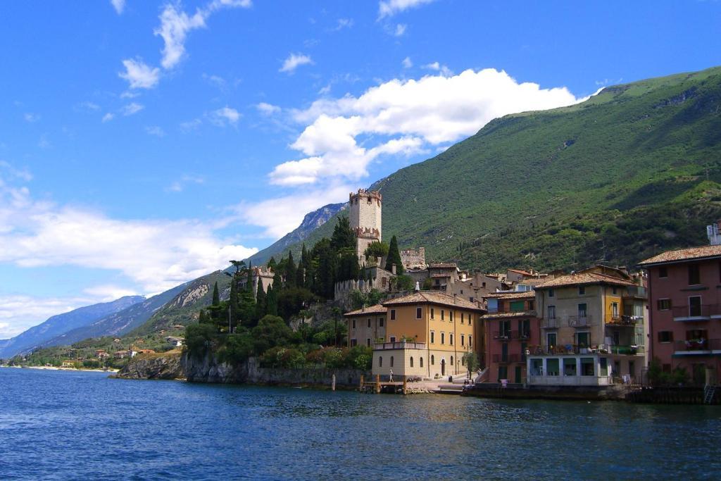 Hotel Casa Serena Malcesine Exterior foto